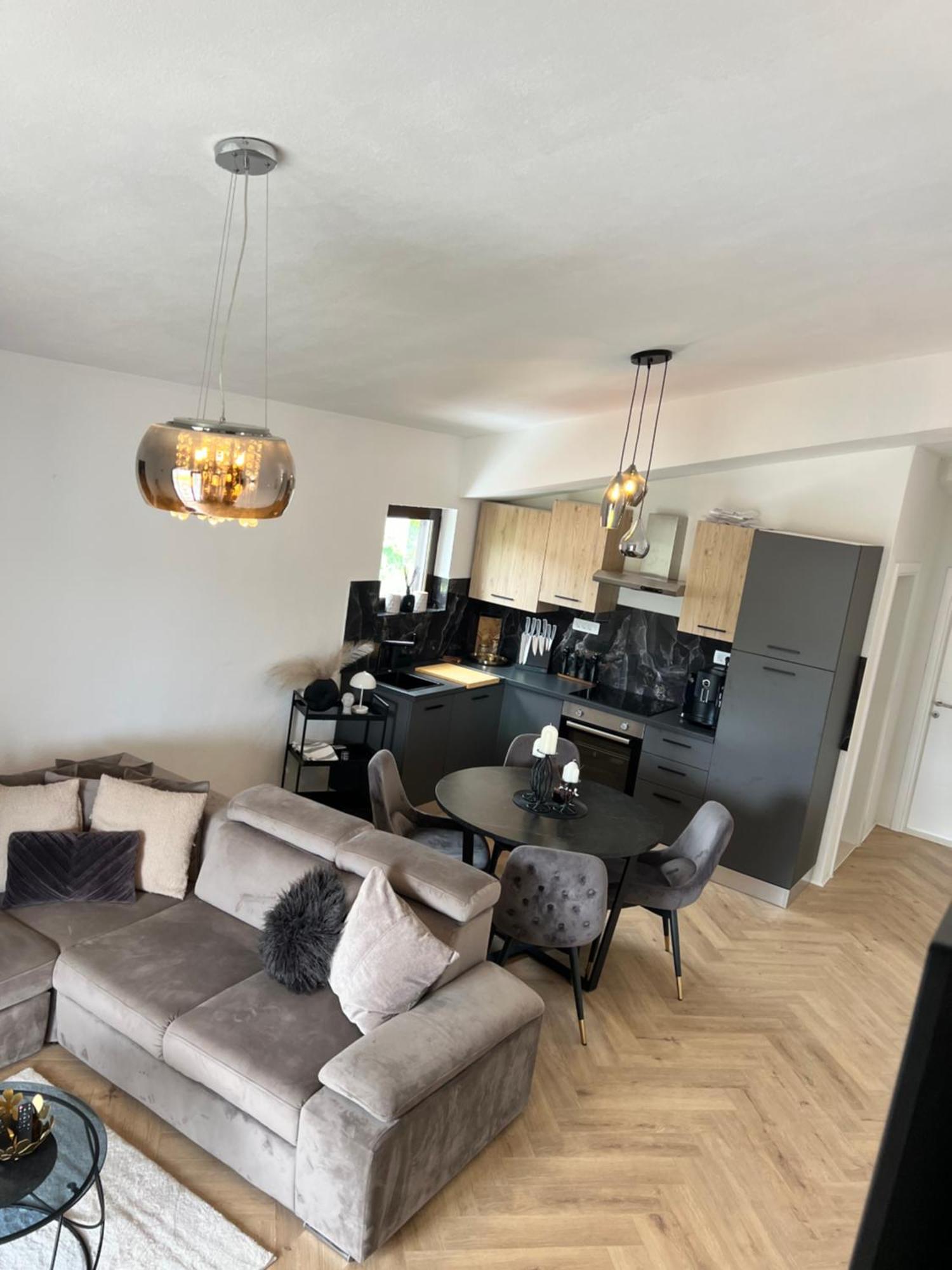 Apartmani Stanic Seget Vranjica Eksteriør billede